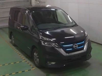 Nissan SERENA  с аукциона в Японии