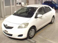 Toyota BELTA лот № 3038 оценка 3.5  с аукциона в Японии 3