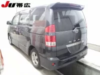 Toyota NOAH лот № 7040 оценка R  с аукциона в Японии 4