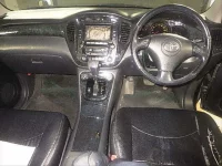 Toyota KLUGER лот № 3034 оценка R  с аукциона в Японии 2