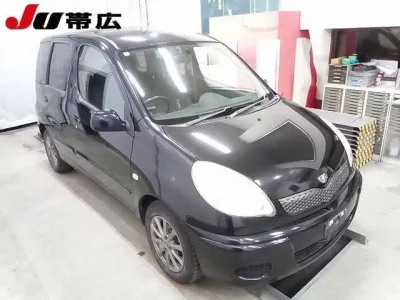 Toyota FUNCARGO