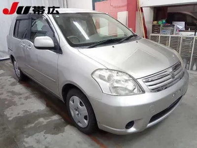 Toyota RAUM