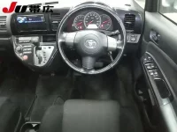 Toyota WISH лот № 7022 оценка R  с аукциона в Японии 2