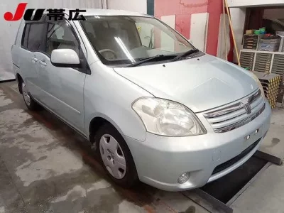 Toyota RAUM