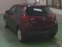 Mazda DEMIO лот № 3601 оценка 3.5  с аукциона в Японии 1