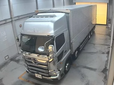 Hino TRUCK