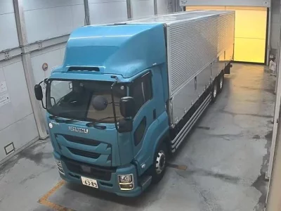 Isuzu TRUCK
