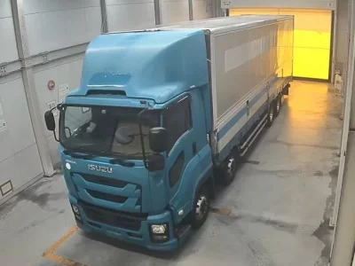 Isuzu TRUCK