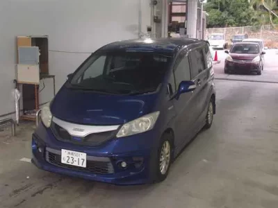 Honda FREED  с аукциона в Японии