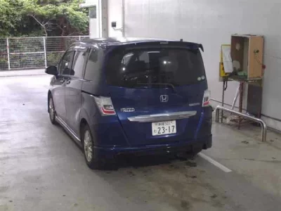 Honda FREED  с аукциона в Японии