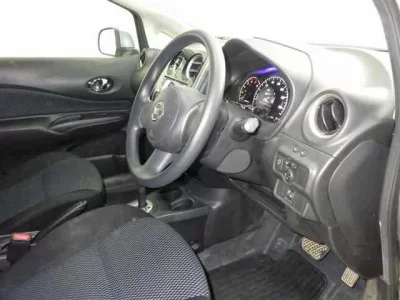 Nissan NOTE  с аукциона в Японии