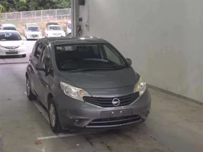Nissan NOTE  с аукциона в Японии