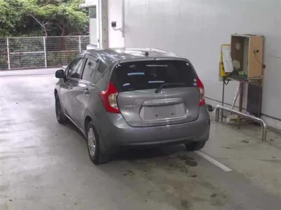 Nissan NOTE  с аукциона в Японии