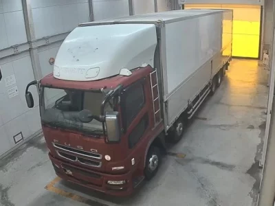 Mitsubishi FUSO TRUCK  с аукциона в Японии