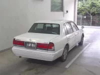 Toyota CROWN лот № 1003 оценка R  с аукциона в Японии 4