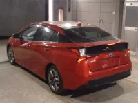 Toyota PRIUS лот № 3093 оценка 4  с аукциона в Японии 1