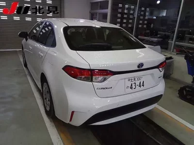 Toyota COROLLA  с аукциона в Японии