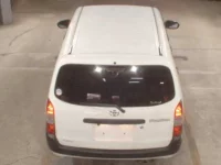 Toyota PROBOX лот № 3102 оценка 3  с аукциона в Японии 5