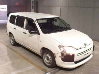 Toyota PROBOX  с аукциона в Японии