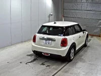 BMW MINI лот № 7153 оценка 4.5  с аукциона в Японии 4