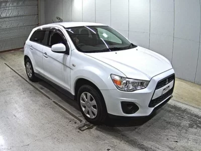 Mitsubishi RVR