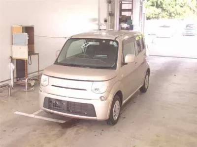 Suzuki MRWAGON