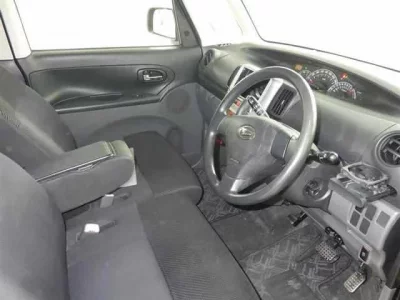 Daihatsu TANTO  с аукциона в Японии