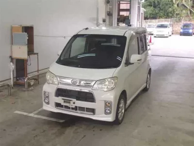 Daihatsu TANTO EXE