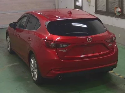 Mazda AXELA  с аукциона в Японии