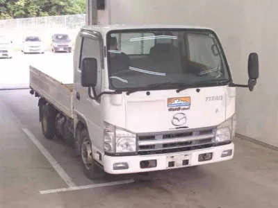 Mazda TITAN  с аукциона в Японии