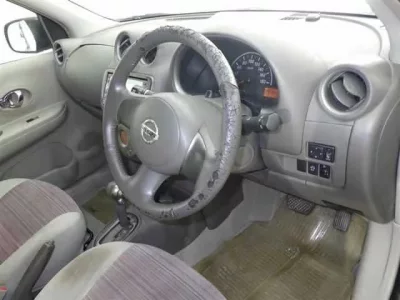 Nissan MARCH  с аукциона в Японии