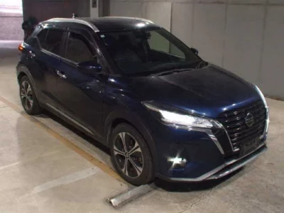 Nissan KICKS