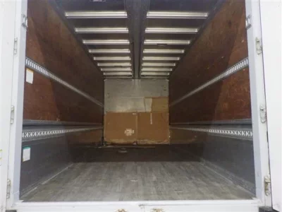 Isuzu FORWARD  с аукциона в Японии