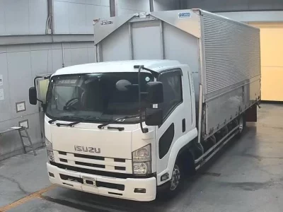 Isuzu FORWARD  с аукциона в Японии