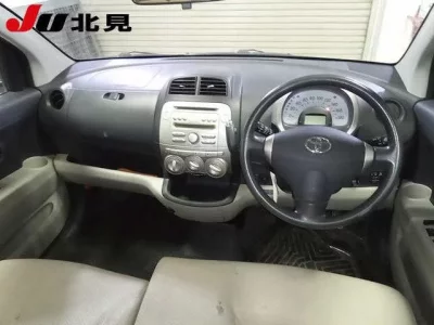 Toyota PASSO  с аукциона в Японии