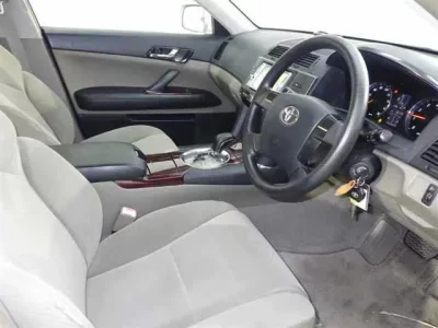 Toyota MARK X  с аукциона в Японии