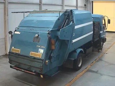 Isuzu FORWARD  с аукциона в Японии