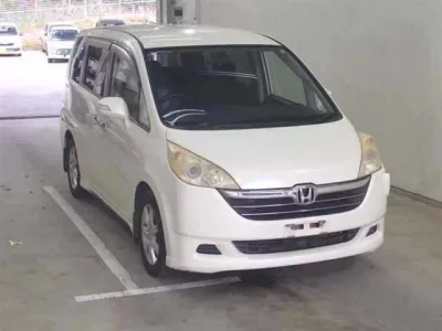 Honda STEP WAGON  с аукциона в Японии