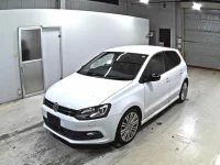 Volkswagen POLO лот № 4049 оценка 4.5  с аукциона в Японии 3