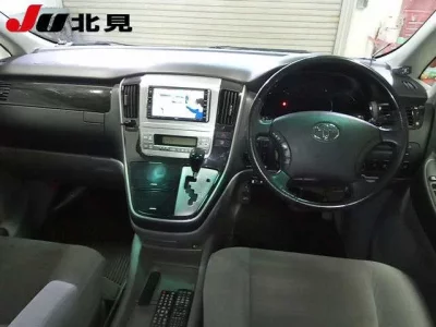 Toyota ALPHARD  с аукциона в Японии