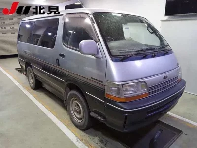 Toyota HIACE  с аукциона в Японии