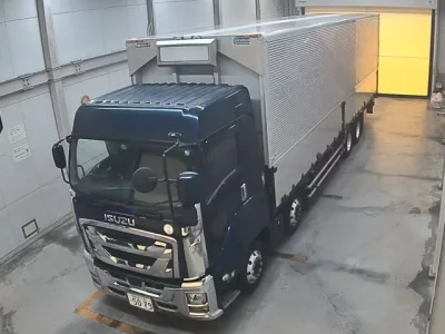 Isuzu TRUCK