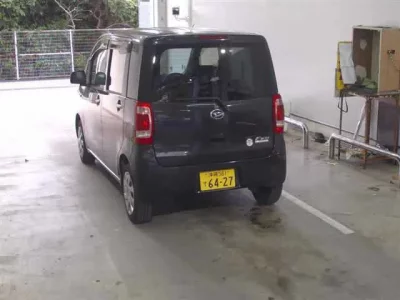 Daihatsu TANTO EXE