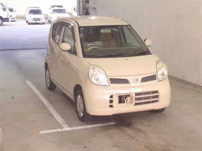 Nissan MOCO  с аукциона в Японии