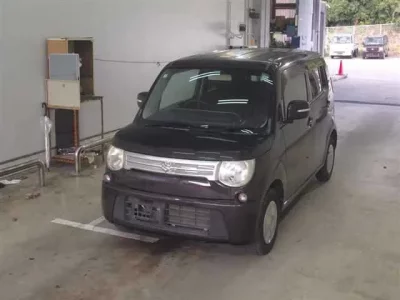 Suzuki MRWAGON