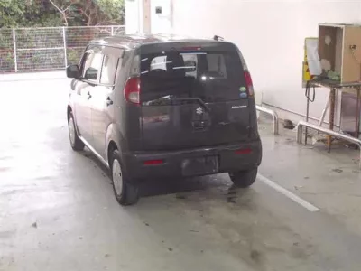 Suzuki MRWAGON