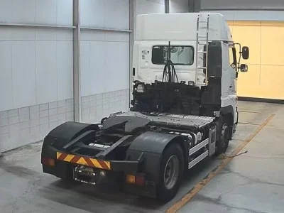 Hino TRUCK