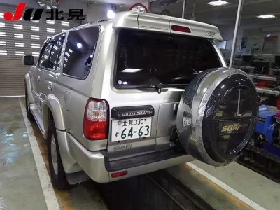 Toyota HILUX SURF
