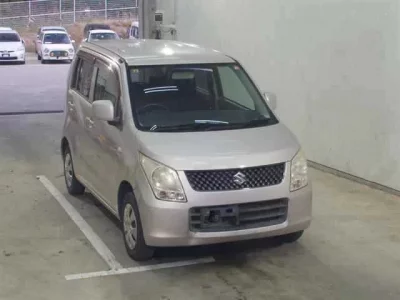 Suzuki WAGON R  с аукциона в Японии