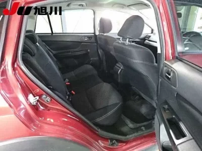 Subaru XV  с аукциона в Японии